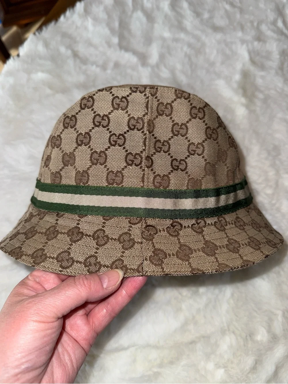 Gucci Tan GG Monogram Bucket Hat with Green and Cream Stripe - Picture 3 of 13